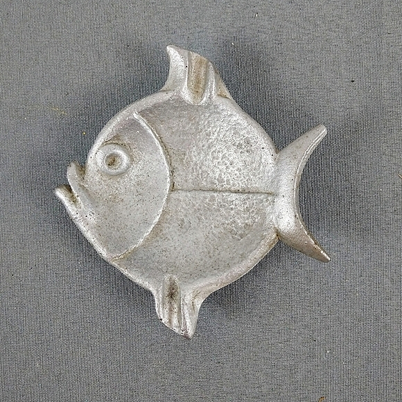 Vintage fish trinket dishes - Picture 5 of 5